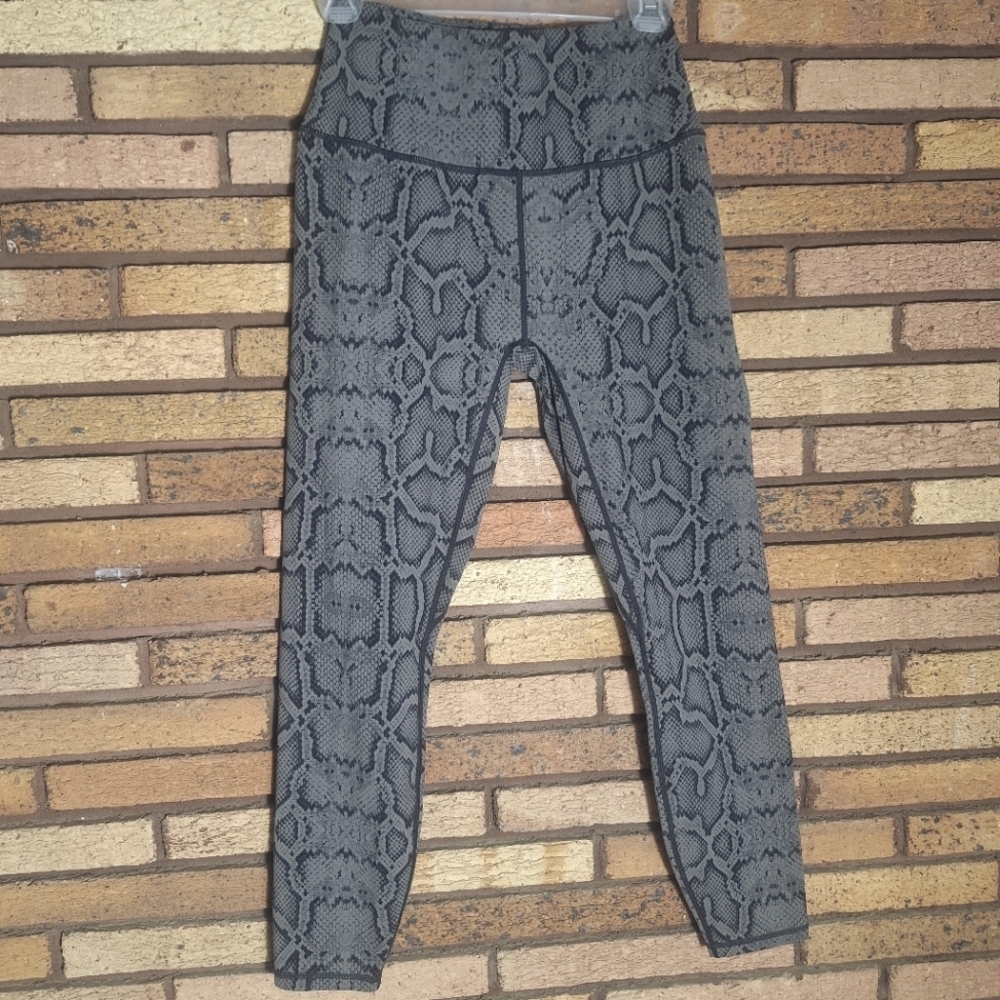 Varley Medium Snakeskin Workout Leggings